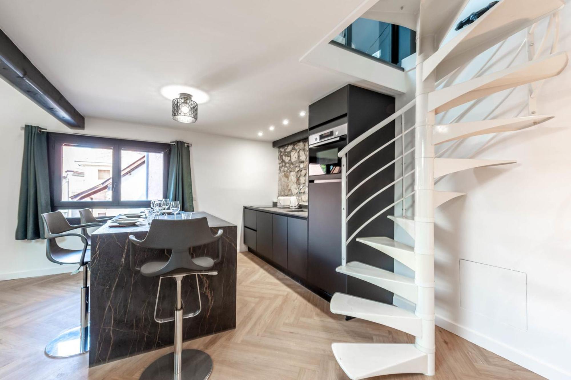 Matterhorn Apartment Annecy Ngoại thất bức ảnh