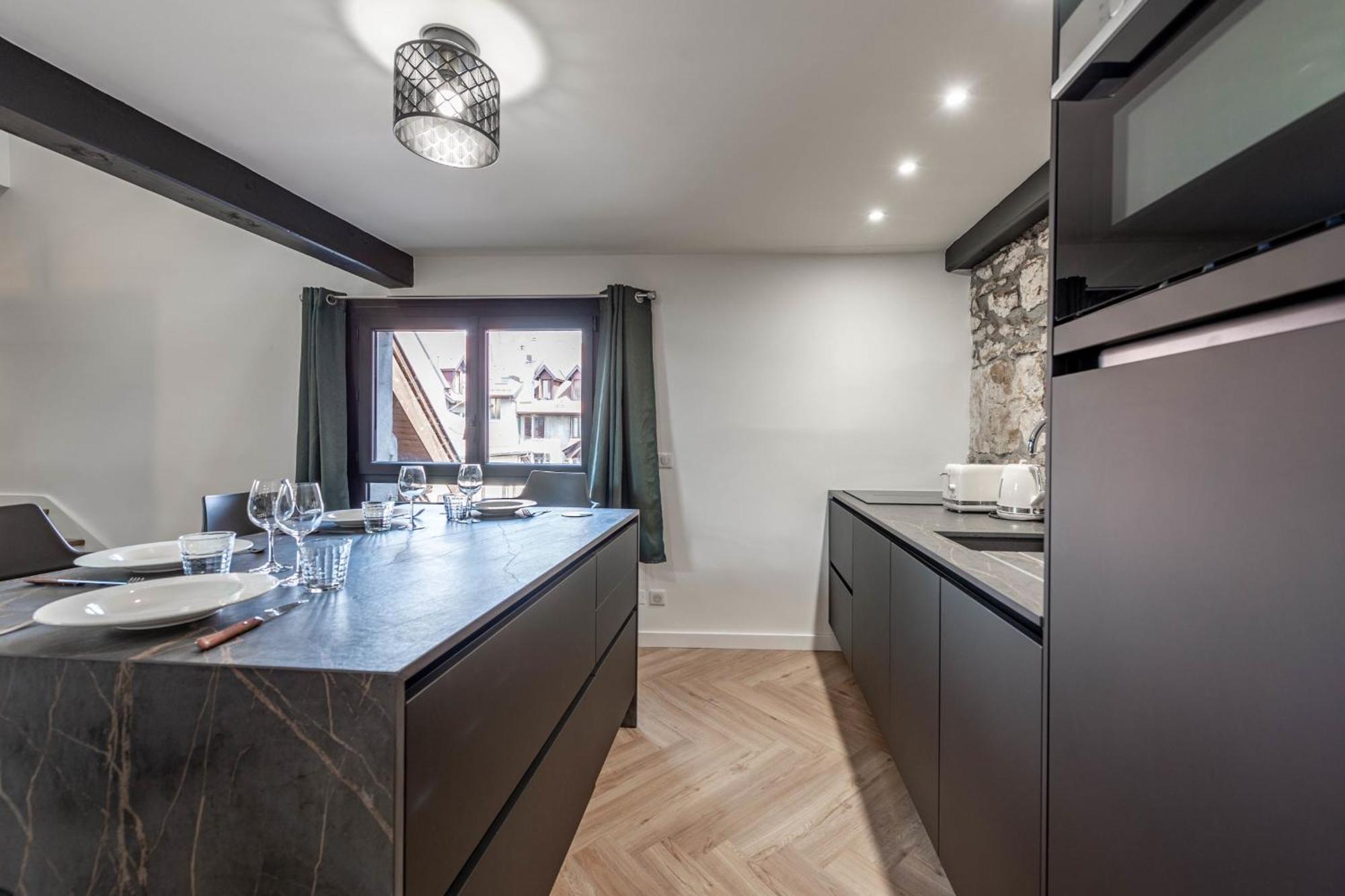 Matterhorn Apartment Annecy Ngoại thất bức ảnh