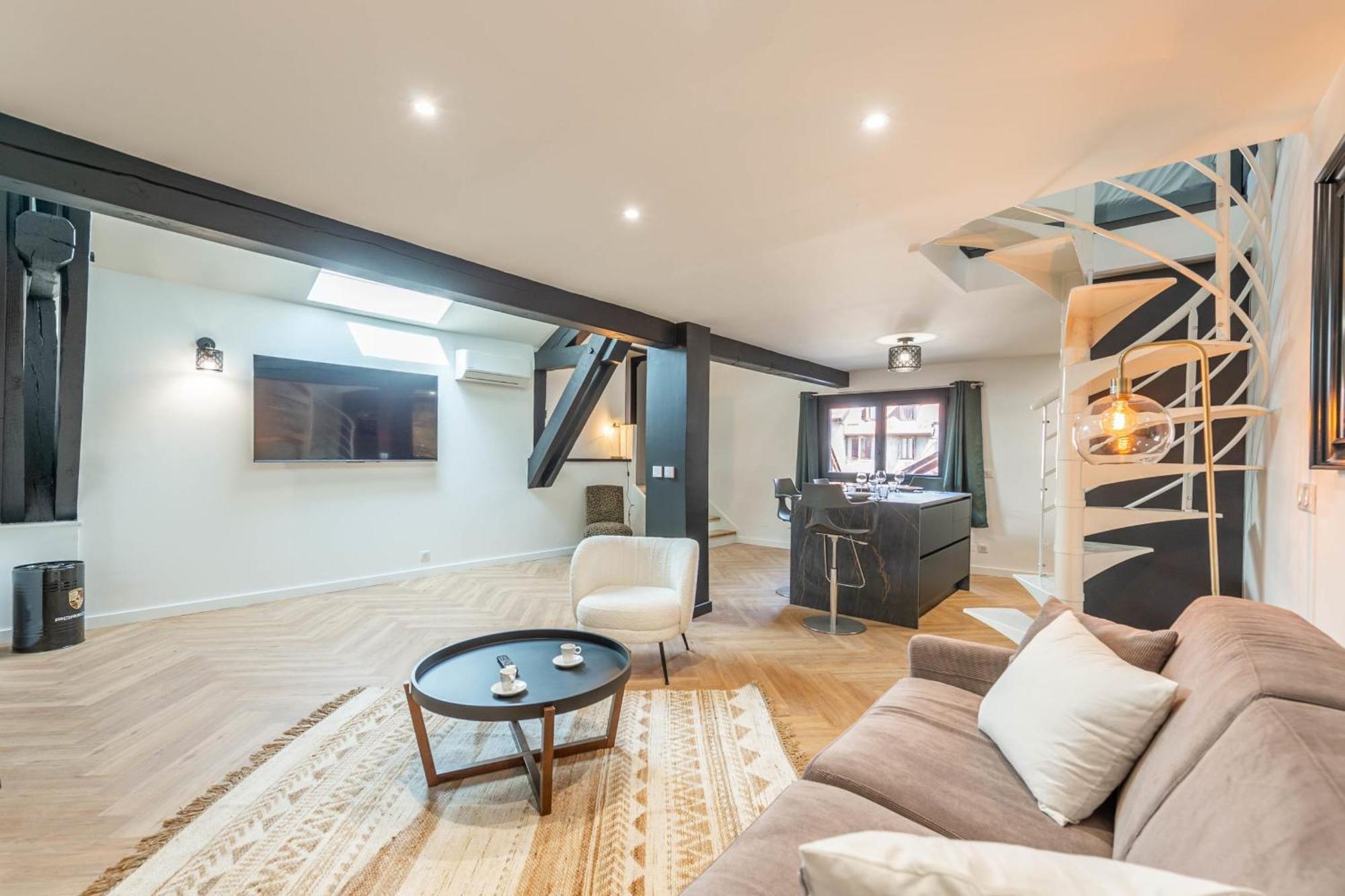 Matterhorn Apartment Annecy Ngoại thất bức ảnh